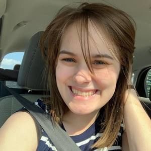 Meet your Posher, Elissa